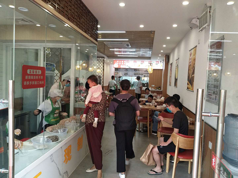胃口福餃子云吞，10分鐘做出一大碗，皮薄餡大