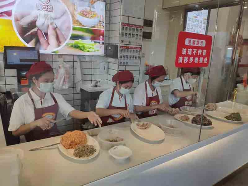 加盟廣式現(xiàn)包餃子：抓住市場(chǎng)趨勢(shì)，創(chuàng)業(yè)新機(jī)遇